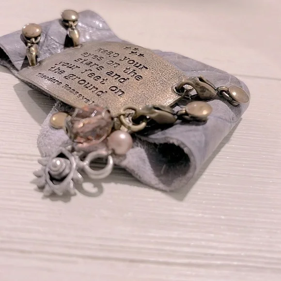 Vintage Lenny and Eva Cuff Bracelet Women’s boho leather charms - Picture 4 of 4